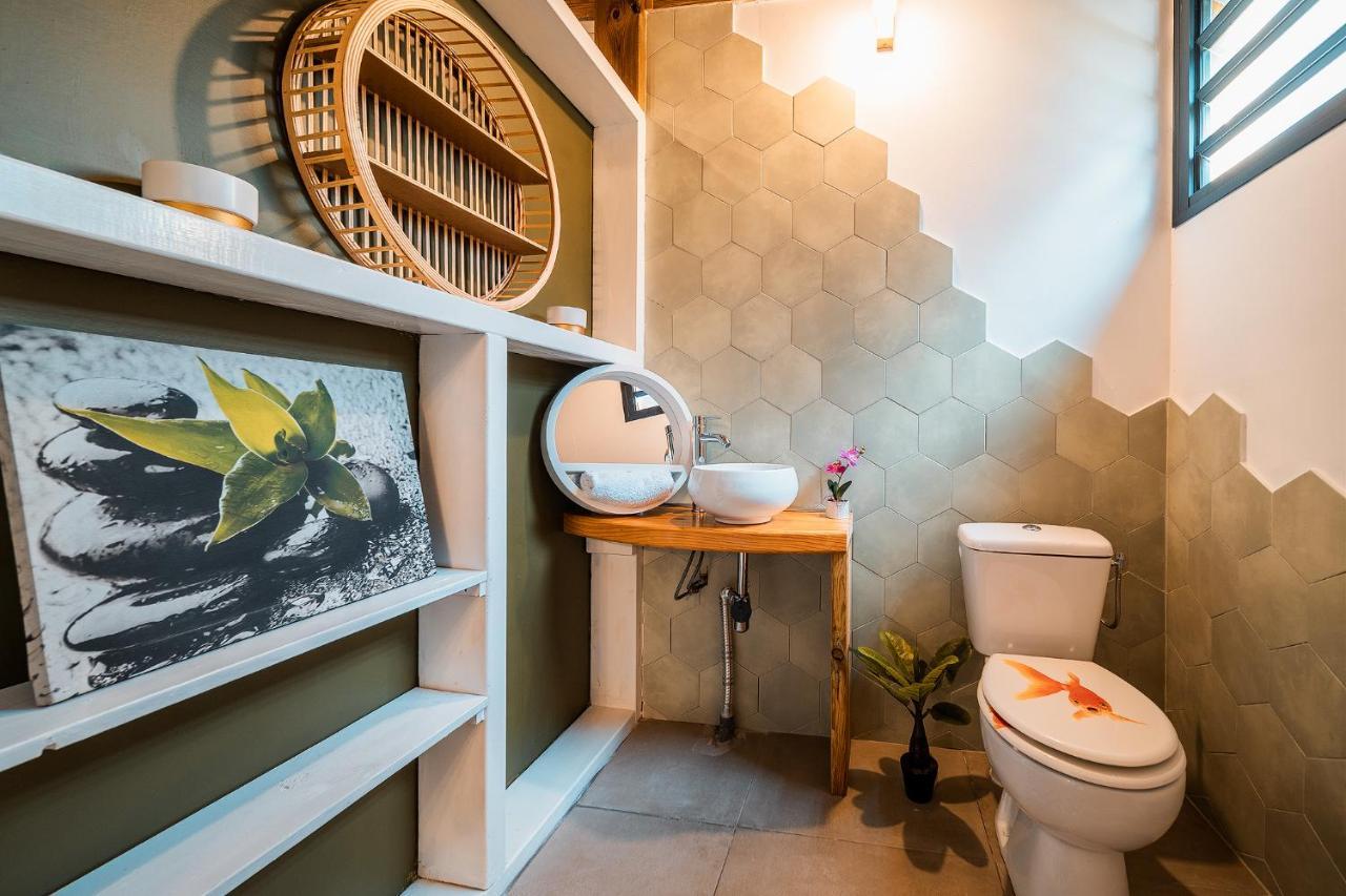 Charmant Chalet Avec Jacuzzi, L'Ile O Vert Saint-Philippe Buitenkant foto