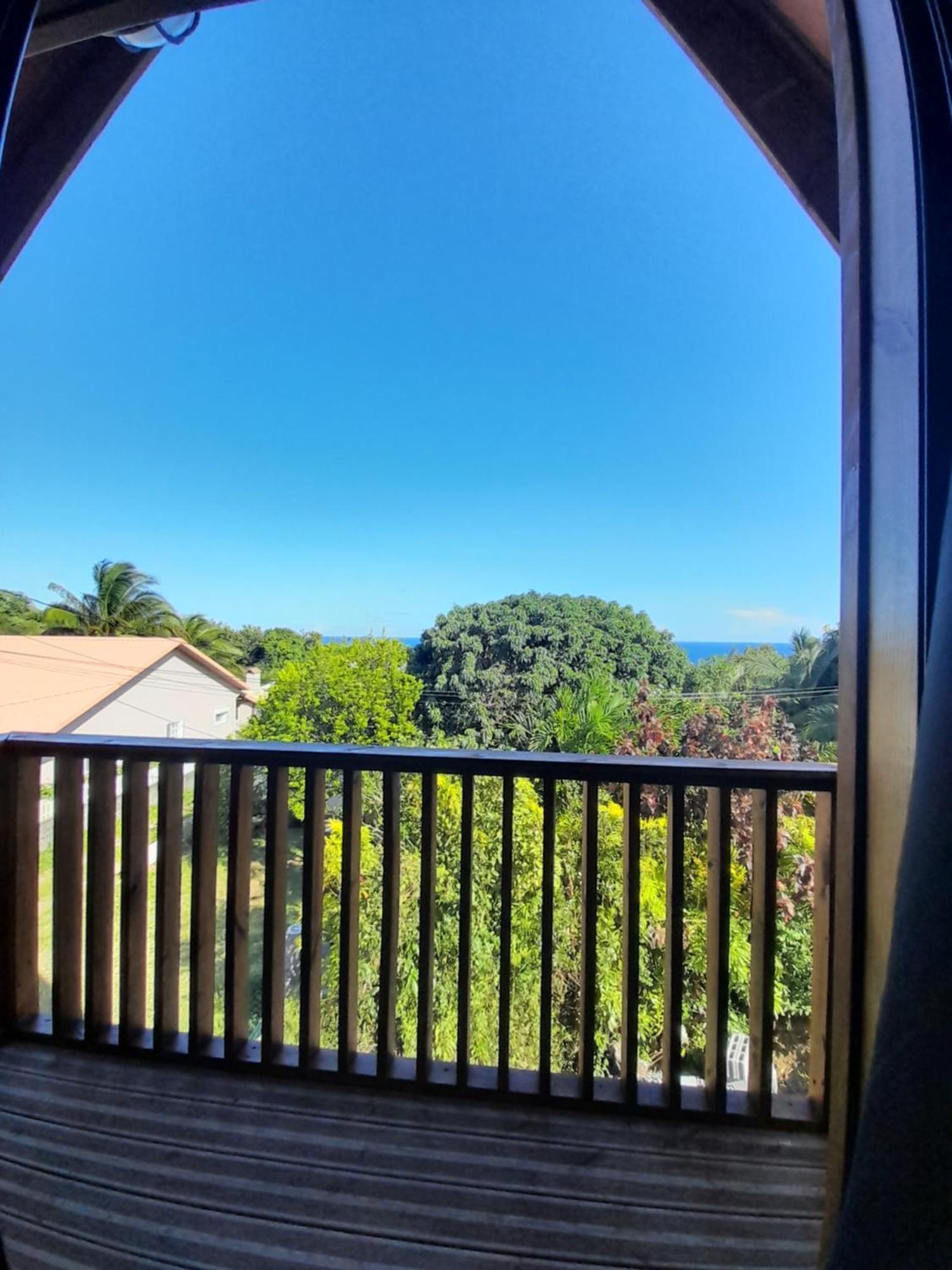 Charmant Chalet Avec Jacuzzi, L'Ile O Vert Saint-Philippe Buitenkant foto